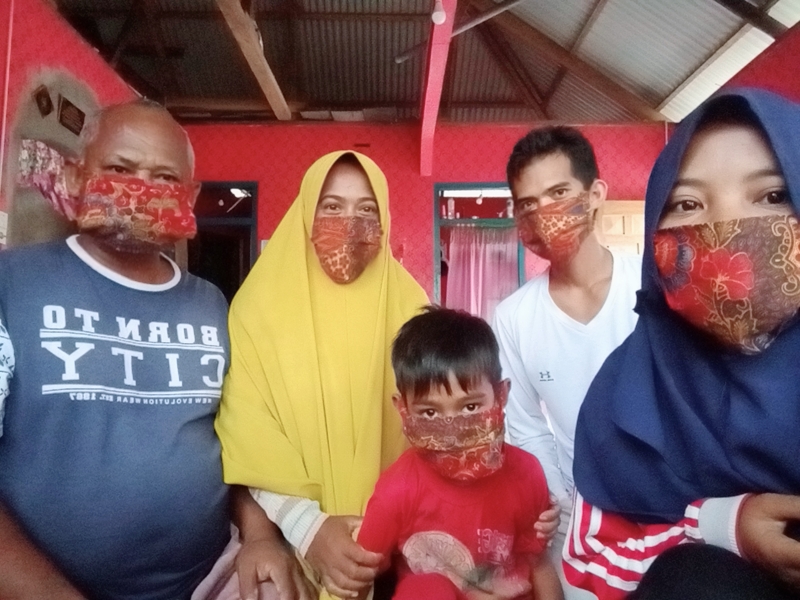 Prodi PG PAUD UM Buton Laksanakan Gerakan 1.000 Masker 