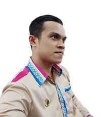 FARIZ MUSTAQIM, SE., M. Ak.